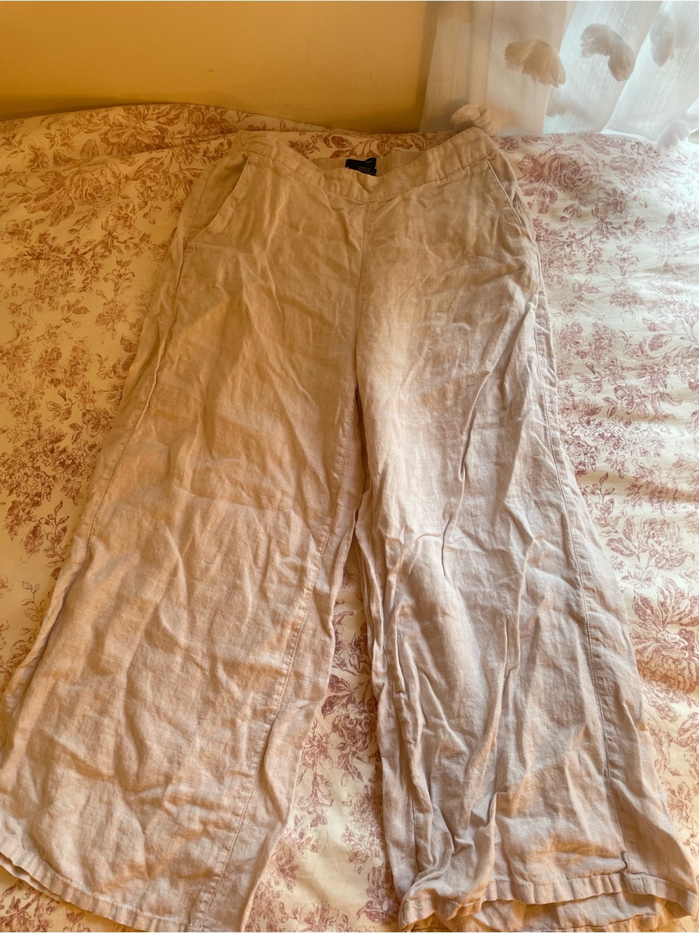 Tahari Wide-Leg Linen Blend Pants in Light Beige